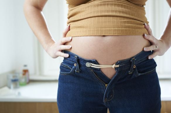 Bloating an early sign of pregnancy before missed period